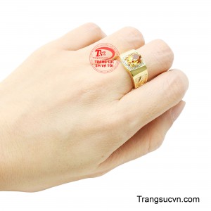 Mẫu nhẫn không chỉ là món trang sức cao cấp mà còn là biểu tượng của bản lĩnh, may mắn và sự thịnh vượng dành cho người sở hữu.