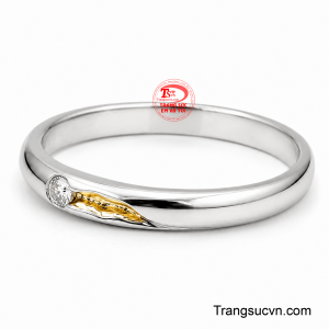 Trang Sức Em Và Tôi tự hào mang đến những mẫu trang sức tinh xảo, chế tác chất lượng và thiết kế riêng theo yêu cầu khách hàng.