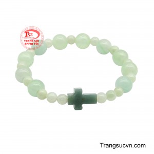 Chuỗi Mân Côi Ngọc Bình An được chế tác từ những hạt ngọc xanh ngọc dịu nhẹ kết hợp cùng thánh giá ngọc tinh tế.