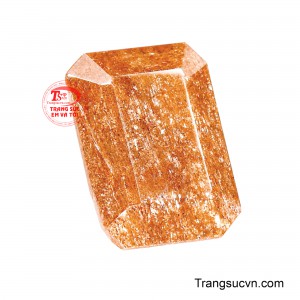 Đá Mặt Trời Kim Bảo sở hữu vẻ đẹp rực rỡ cùng những ánh kim huyền ảo lan tỏa từ bên trong viên đá.