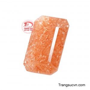 Đá Mặt Trời Kim Quang sở hữu vẻ đẹp sang trọng và đầy nội lực.