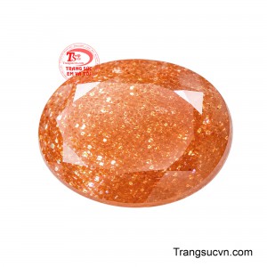 Hiệu ứng ánh kim đặc trưng của đá mặt trời tạo cảm giác như những nguồn tài lộc đang hội tụ, mang đến vẻ đẹp vừa rực rỡ vừa đẳng cấp. 