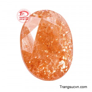 Dáng oval cân đối giúp tôn lên chiều sâu tự nhiên của viên đá, tạo nên vẻ đẹp hài hòa và cuốn hút từ mọi góc nhìn. 