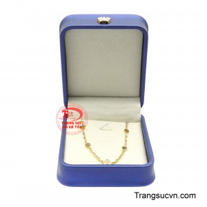Đây cũng là món quà ý nghĩa dành tặng người thân, bạn bè hoặc đối tác như lời chúc phát tài, phát lộc và gặt hái nhiều thành công trong cuộc sống.