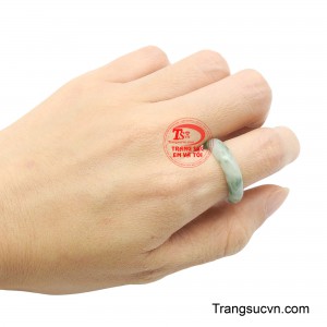 Tên gọi Hoa Bay tượng trưng cho sự tự do, may mắn và những điều tốt đẹp đang rộng mở phía trước.