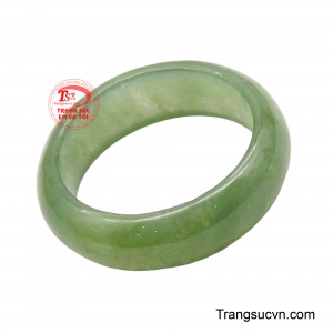 Nhẫn Ngọc Trường An là biểu tượng của sự bình yên, viên mãn và bền vững theo thời gian.
