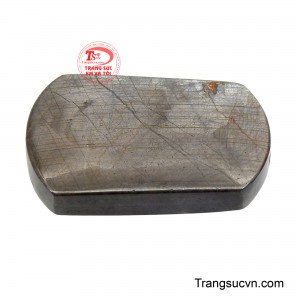Trong phong thủy, hình dáng vô sự là biểu tượng của sự bình an, hanh thông và viên mãn. 