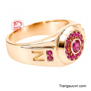 Sự hài hòa giữa sắc vàng hồng ấm áp và ánh đỏ rực rỡ của Ruby.