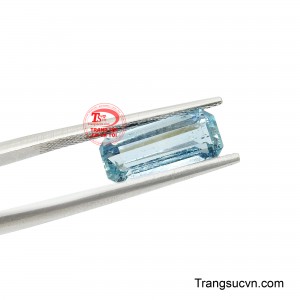 Đây là viên đá dành cho những ai mong muốn sở hữu một món trang sức thanh lịch, mang theo lời chúc vạn sự như ý, bình an và hạnh phúc trên mọi chặng đường.