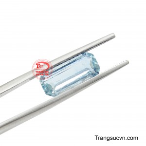 Đây là viên đá dành cho những ai mong muốn sở hữu một món trang sức tinh tế, đồng hành cùng phúc khí, may mắn và niềm vui trọn vẹn trên hành trình cuộc sống.