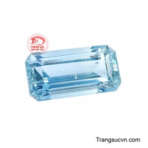 Bên trong vẫn lưu giữ các tinh thể và bao thể đặc trưng mang dấu ấn độc bản được thiên nhiên hình thành qua hàng triệu năm. 