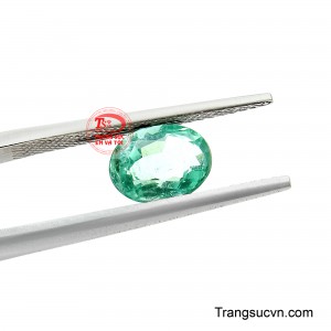 Mỗi ánh nhìn đều gợi lên cảm giác thanh thoát và an nhiên, biến viên đá trở thành biểu tượng của sự tinh tế, thành công và những điều tốt đẹp luôn đồng hành cùng người sở hữu.