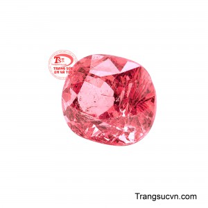 Viên Spinel Bình An sở hữu sắc hồng cam tự nhiên đầy cuốn hút.