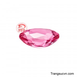 Vẻ đẹp tự nhiên của viên đá vừa dịu dàng, nữ tính, vừa toát lên nét hiện đại và quý phái, phù hợp với nhiều phong cách khác nhau.