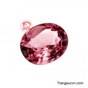 Viên Spinel Thịnh Vượng sở hữu vẻ đẹp trầm ấm và thanh lịch hiếm có. 