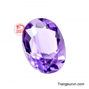 Giúp ánh sáng phản chiếu rực rỡ và làm nổi bật độ trong cùng vẻ đẹp tinh khiết. 