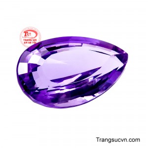 Thiết kế dáng giọt nước kích thước lớn tôn vinh vẻ đẹp mềm mại nhưng đầy khí chất. 
