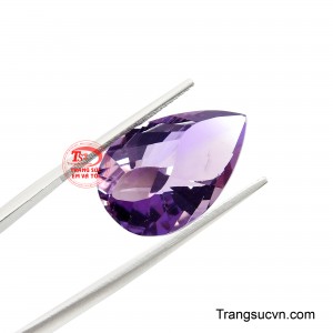 Viên đá được tin rằng giúp xoa dịu tâm trí, cân bằng cảm xúc, nuôi dưỡng trực giác và thu hút những nguồn năng lượng tốt lành.