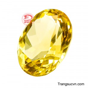 Dáng cắt oval mềm mại giúp viên đá cân đối, tạo cảm giác đầy đặn và làm nổi bật chiều sâu tự nhiên của tinh thể. 