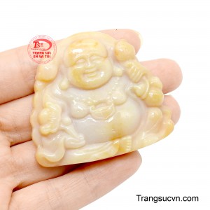 Thiết kế dạng mặt Phật thuận tiện kết hợp cùng dây chuyền hoặc chuỗi hạt.