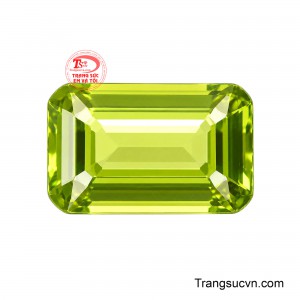 Viên Peridot Lục Quang Minh Tú thiết kế chữ nhật bo góc mang đến sự cân bằng giữa vẻ sắc nét, hiện đại và những đường cong mềm mại. 