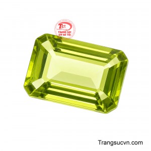 Khi được chế tác thành nhẫn, mặt dây chuyền, bông tai hoặc vòng tay, viên Peridot trở thành tâm điểm giúp món trang sức thêm phần tinh tế và cao cấp. 