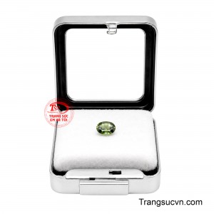 Viên đá thích hợp cho những thiết kế trang sức muốn kết hợp giá trị thẩm mỹ với một câu chuyện ý nghĩa.
