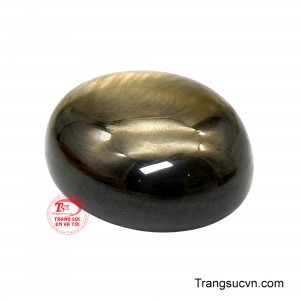 Viên đá gợi hình ảnh một vì sao mang ánh sáng tốt lành, tượng trưng cho tài lộc, may mắn, sự phát triển và những cơ hội hanh thông.