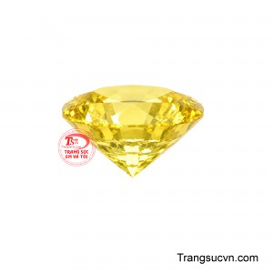 Nhờ sự giao thoa giữa sắc vàng, hình dáng viên mãn và tiềm năng chế tác đa dạng.