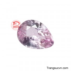 Sự giao thoa giữa sắc tím nhạt nữ tính và độ phản quang óng ả chính là mảnh ghép hoàn hảo để tôn vinh gu thẩm mỹ tinh tế của người sở hữu.