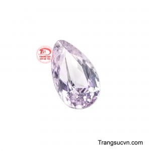 Tuyệt phẩm này là nguồn cảm hứng hoàn hảo cho các thiết kế trang sức mang phong cách tân cổ điển đầy sang trọng. 