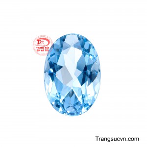 Viên Topaz Băng Tâm gây ấn tượng bởi sắc lam thanh sạch, trong trẻo cùng vẻ lạnh dịu đầy tinh tế.