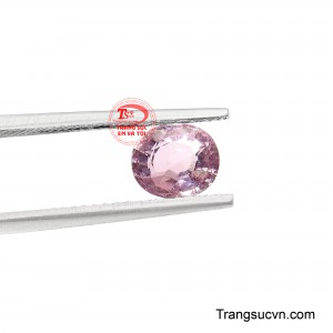 Phù hợp làm điểm nhấn cho những thiết kế trang sức mang phong cách sang trọng nhưng không phô trương.