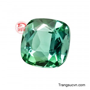 Tông màu chuyển sắc tự nhiên tạo nên vẻ đẹp trầm sang, cuốn hút và có cá tính riêng.