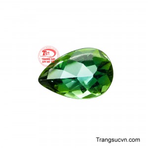 Dáng giọt nước Cabochon sở hữu bề mặt vòm được đánh bóng mượt mà, giúp màu sắc hiện lên mềm mại và có chiều sâu như một lớp màu được phủ dưới bề mặt. 