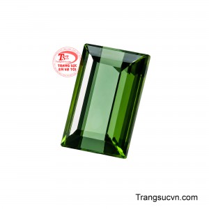 Thiết kế dáng chữ nhật mang đường nét cân đối, hiện đại, giúp tôn lên chiều dài và cấu trúc giác cắt của viên đá. 