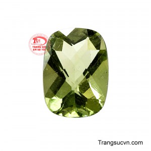 Viên Tourmaline Sang Trọng mang vẻ đẹp trầm tĩnh và tinh tế với sắc lục xám độc đáo gam màu không phô trương nhưng càng ngắm càng cảm nhận rõ chiều sâu và khí chất.