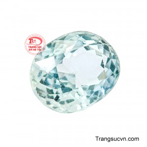 Ánh xanh lơ dịu nhẹ hòa cùng sắc xám tạo nên những chuyển màu tự nhiên trong lòng đá, giúp viên Tourmaline trở nên sống động khi đón ánh sáng. 