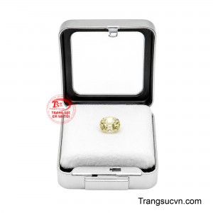 Bảo hành uy tín và trải nghiệm vẻ đẹp tự nhiên của Zircon. 