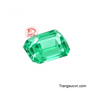 Viên đá biểu tượng cho vẻ đẹp cao quý, may mắn và khí chất nổi bật.