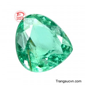 Viên đá tượng trưng cho tình yêu chân thành, sự gắn kết và một tấm lòng luôn hướng về những điều tốt đẹp.