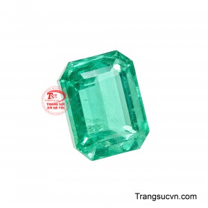 Viên đá gợi lên hình ảnh quyền uy, bản lĩnh và vị thế, đồng thời mang ý nghĩa biểu trưng cho sự vững vàng, thịnh đạt và khí chất dẫn đầu. 