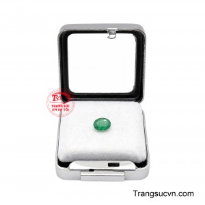 Tổng thể, đây là một viên ngọc mang vẻ đẹp sang trọng, huyền bí và giàu chiều sâu, phù hợp với những thiết kế trang sức đề cao giá trị tự nhiên và dấu ấn cá nhân.