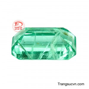 Đây là lựa chọn phù hợp để chế tác thành nhẫn, mặt dây hoặc những thiết kế trang sức mang phong cách tinh giản, cao cấp.