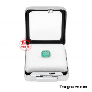 Bảo hành uy tín và trải nghiệm vẻ đẹp tự nhiên của emerald. 
