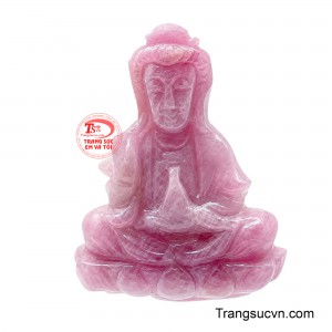 Mặt Phật Quan Âm Ruby An Lạc mang vẻ đẹp thanh tịnh và trang nghiêm.