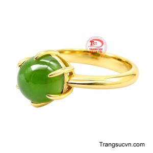 Thiết kế phù hợp với những quý cô yêu thích vẻ đẹp tinh giản nhưng vẫn muốn tạo dấu ấn riêng đầy nổi bật. 