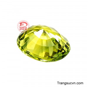 Kết hợp hai màu này, Sapphire xanh lục phớt vàng tạo ra một sự kết hợp hài hòa giữa sự yên bình và sự tươi vui. 