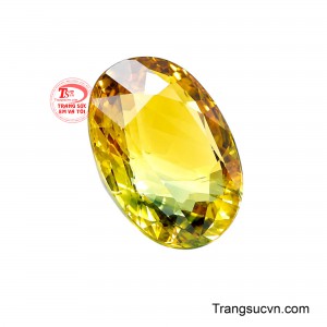Những đường cắt oval tinh xảo không chỉ làm tăng thêm vẻ sang trọng mà còn tối đa hóa khả năng phản chiếu ánh sáng, tạo nên một hiệu ứng lấp lánh đầy cuốn hút.
