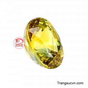 Màu sắc độc đáo này gợi nhớ đến những khu rừng cổ tích hay kho báu ẩn giấu, hàm chứa một nguồn năng lượng huyền diệu.